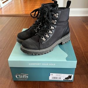 Cliffs Women’s Work Boots